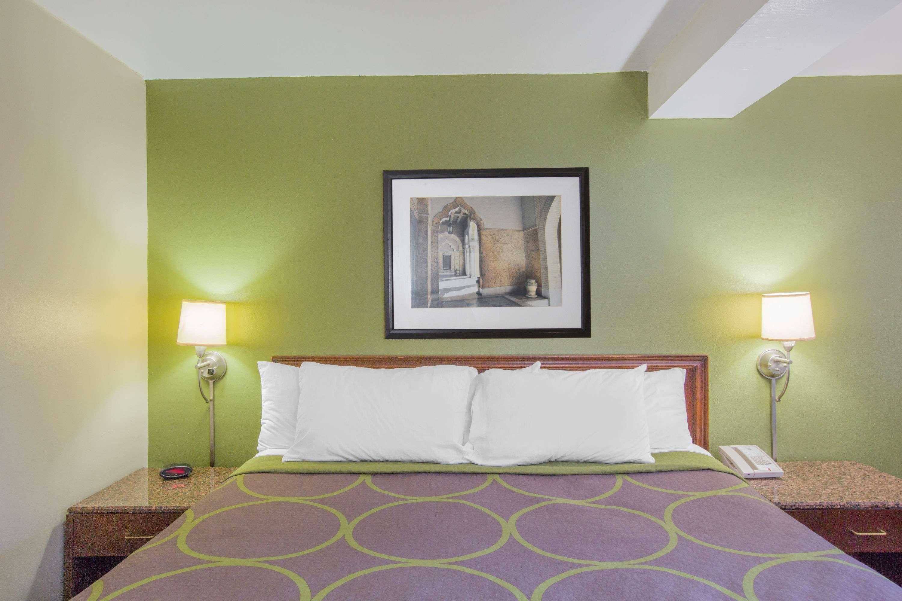 Super 8 By Wyndham Jasper Otel Dış mekan fotoğraf